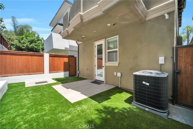 1725 Ford Avenue, Redondo Beach, CA 90278