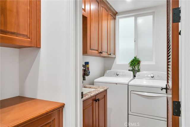1725 Ford Avenue, Redondo Beach, CA 90278