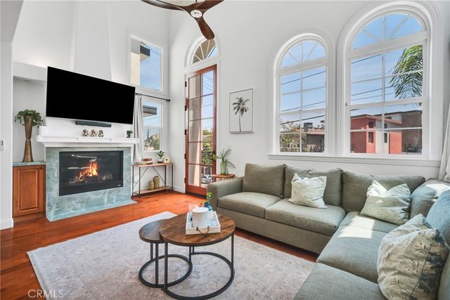 1725 Ford Avenue, Redondo Beach, CA 90278