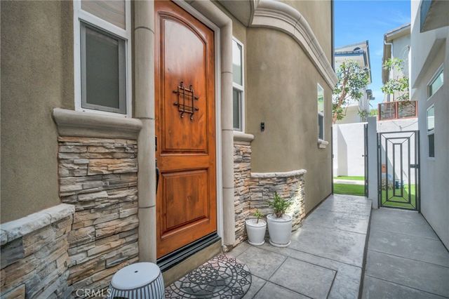 1725 Ford Avenue, Redondo Beach, CA 90278