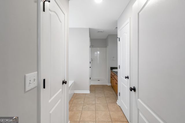 182 Hawk Lane, Carrollton, GA 30116