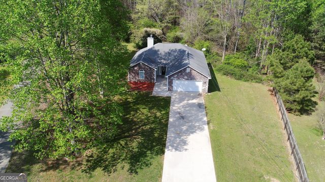 182 Hawk Lane, Carrollton, GA 30116