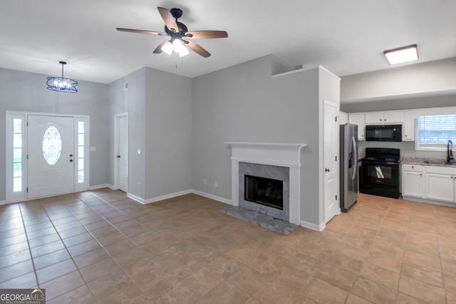 182 Hawk Lane, Carrollton, GA 30116