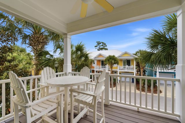 4917 Cinzia Ln, North Myrtle Beach, SC 29582