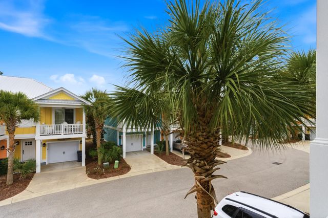 4917 Cinzia Ln, North Myrtle Beach, SC 29582