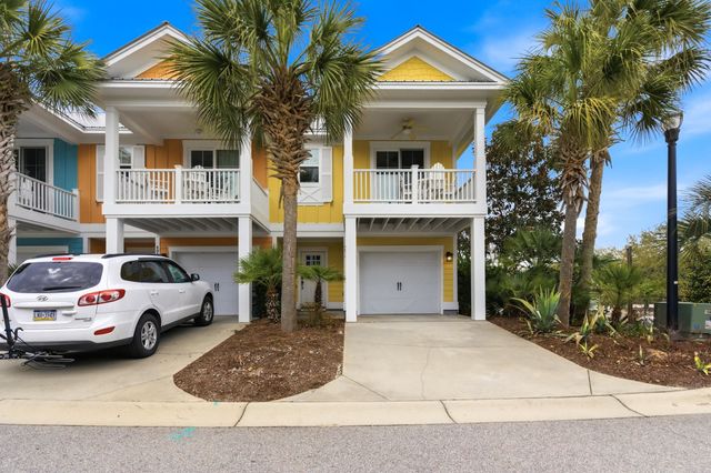 4917 Cinzia Ln, North Myrtle Beach, SC 29582