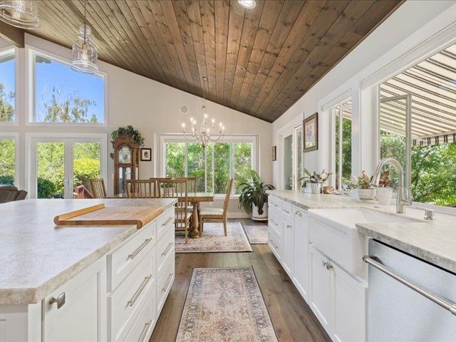 4150 Foxwood Ln, Shingle Springs, CA 95682