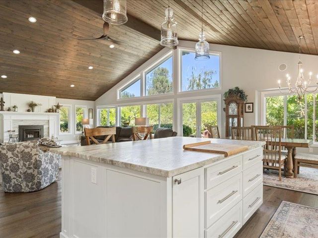 4150 Foxwood Ln, Shingle Springs, CA 95682