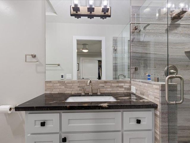 4150 Foxwood Ln, Shingle Springs, CA 95682
