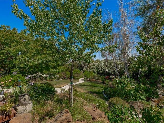 4150 Foxwood Ln, Shingle Springs, CA 95682