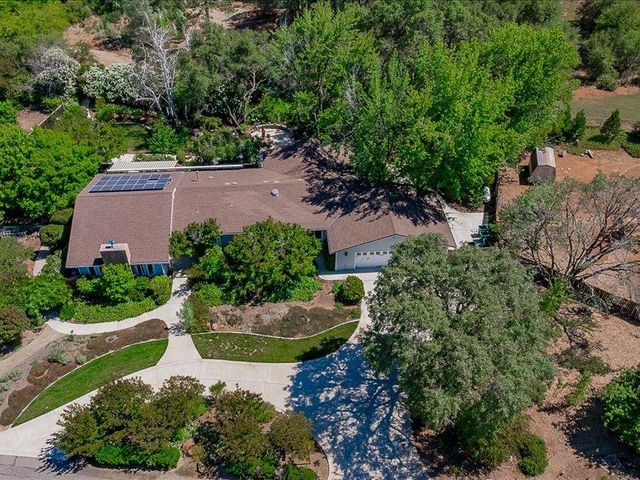 4150 Foxwood Ln, Shingle Springs, CA 95682
