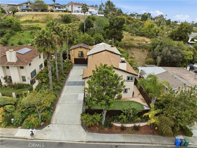 2845 Cazadero, Carlsbad, CA 92009