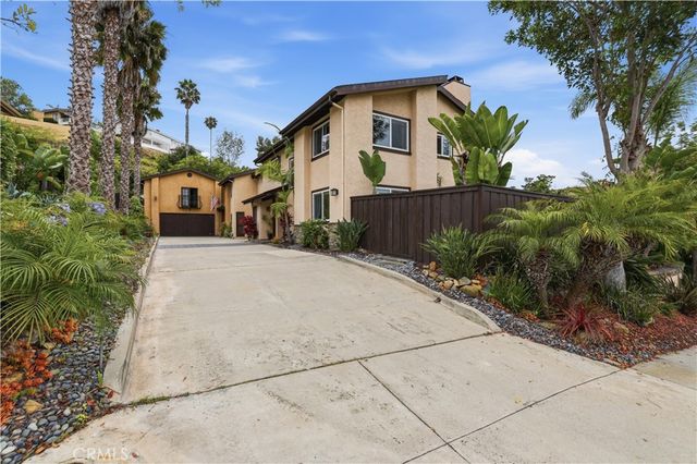 2845 Cazadero, Carlsbad, CA 92009