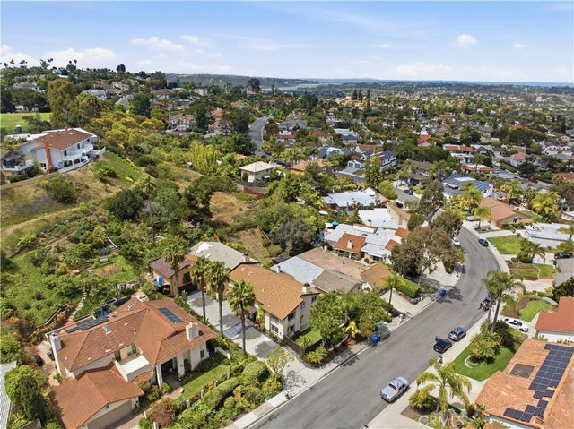 2845 Cazadero, Carlsbad, CA 92009