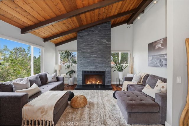 2845 Cazadero, Carlsbad, CA 92009