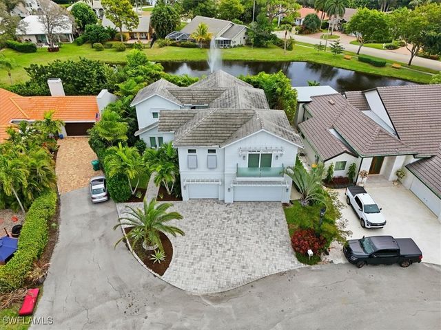 5130 Alpha CT, Naples, FL 34105