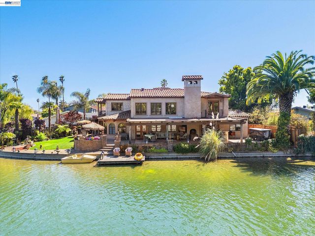 630 Rock Isle, Alameda, CA 94501