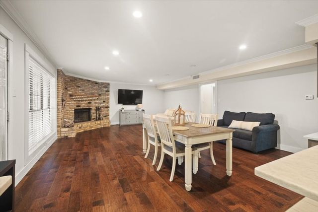 2123 Wilson Drive, Arlington, TX 76011