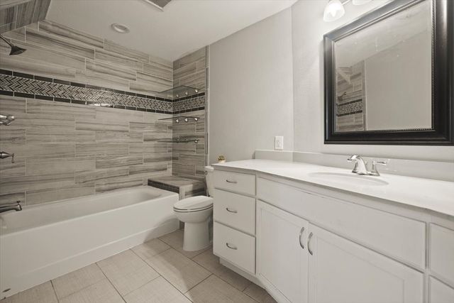 2123 Wilson Drive, Arlington, TX 76011