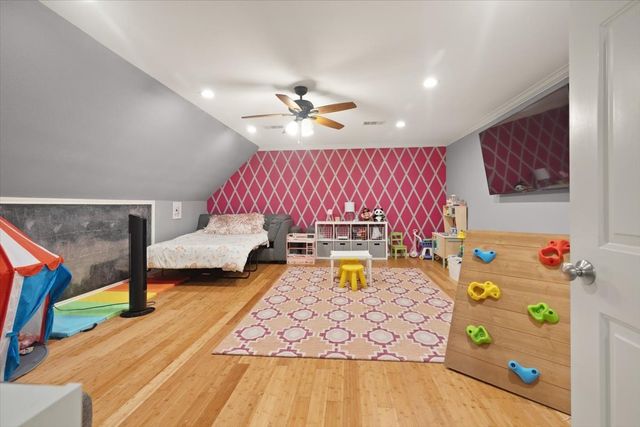 2123 Wilson Drive, Arlington, TX 76011