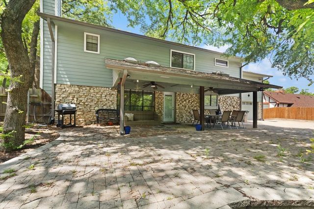 2123 Wilson Drive, Arlington, TX 76011