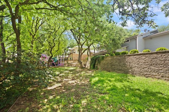 2123 Wilson Drive, Arlington, TX 76011