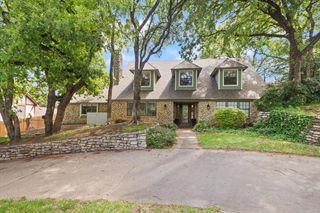 2123 Wilson Drive, Arlington, TX 76011