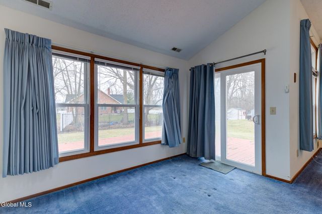 3 Capitol Place, East Greenbush, NY 12144