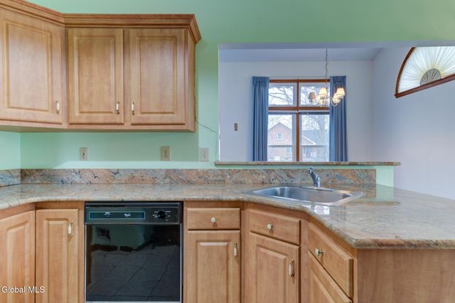 3 Capitol Place, East Greenbush, NY 12144