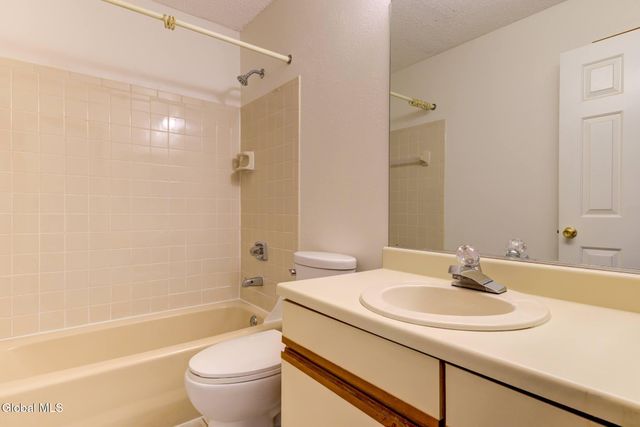 3 Capitol Place, East Greenbush, NY 12144