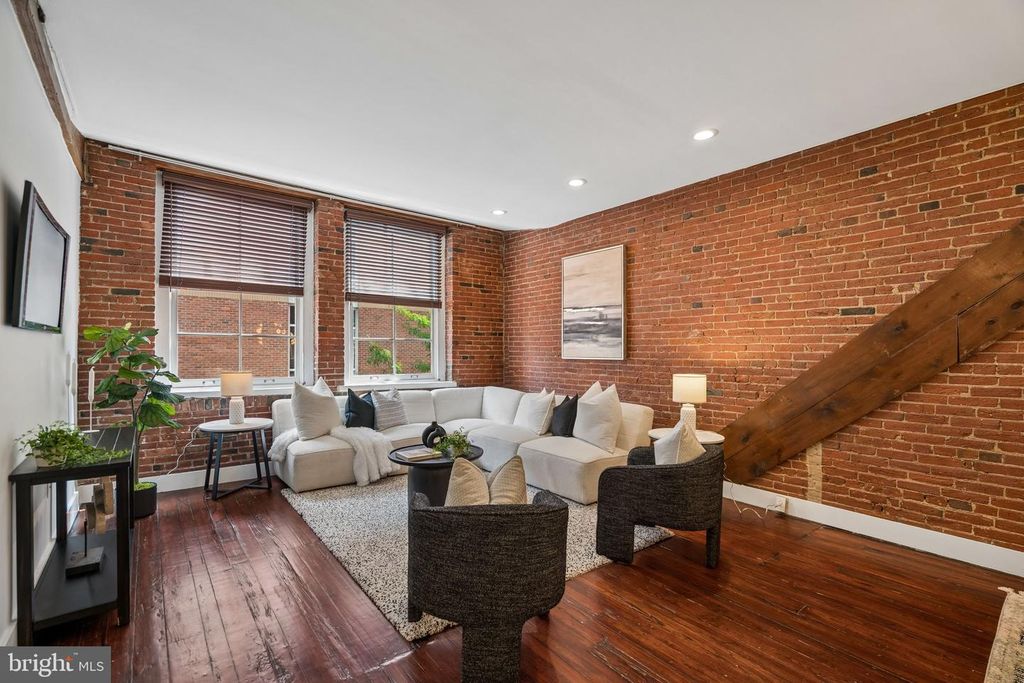 8-10 S LETITIA ST #301, PHILADELPHIA, PA 19106 — photo 5