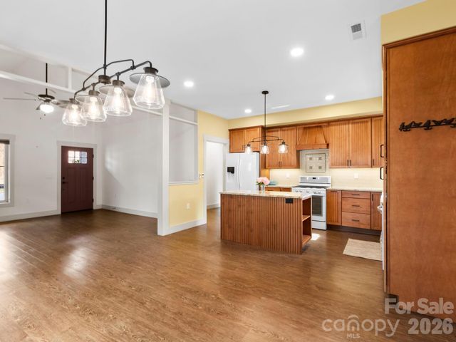 45 Verde Drive, Asheville, NC 28806