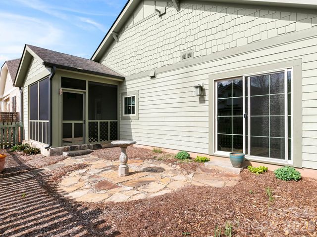 45 Verde Drive, Asheville, NC 28806