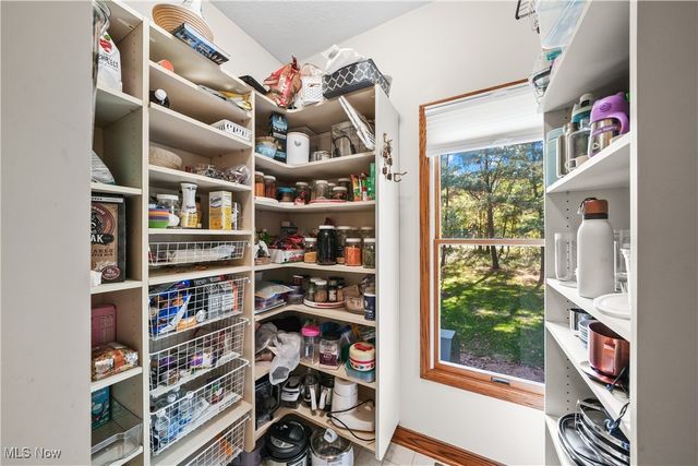 254 Bridgewater Circle, Hudson, OH 44236