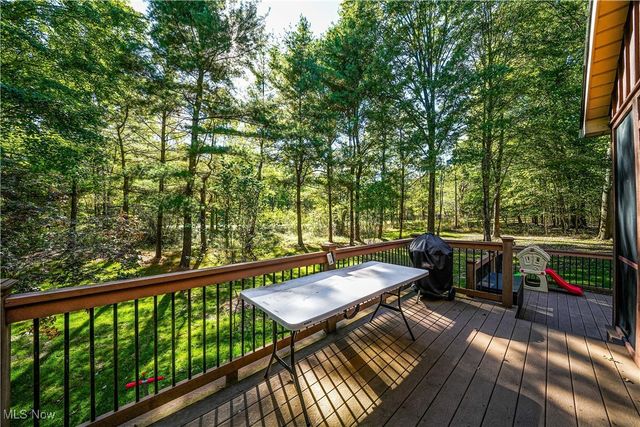 254 Bridgewater Circle, Hudson, OH 44236