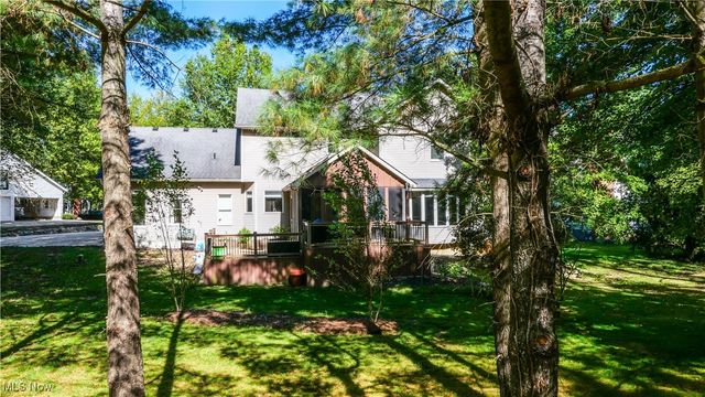 254 Bridgewater Circle, Hudson, OH 44236