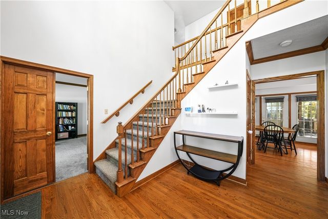 254 Bridgewater Circle, Hudson, OH 44236