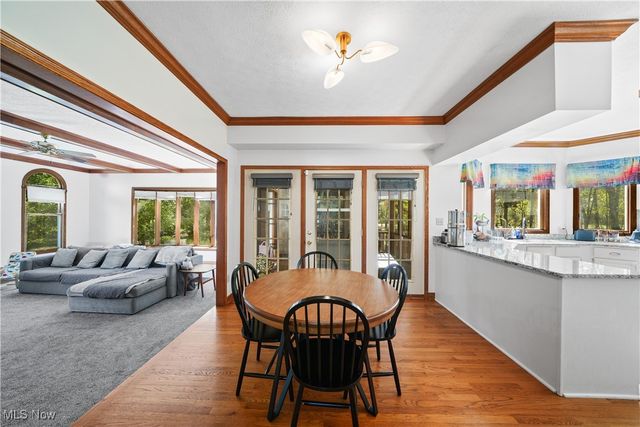 254 Bridgewater Circle, Hudson, OH 44236