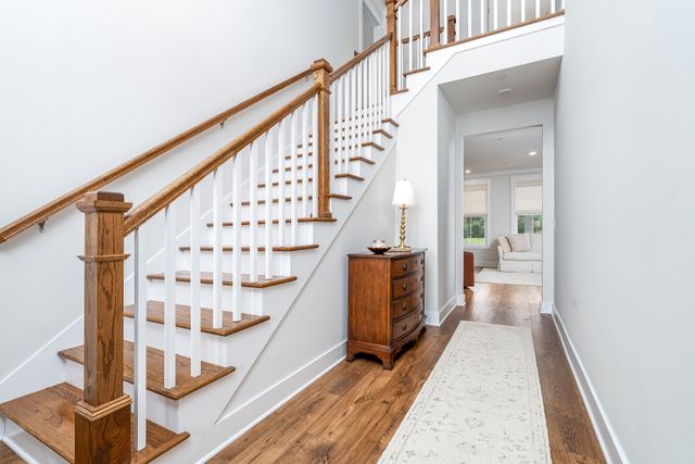 2744 Morrow Ln, Columbia, TN 38401