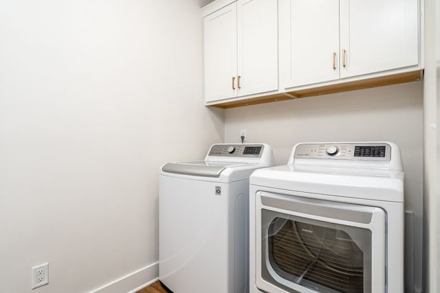 2744 Morrow Ln, Columbia, TN 38401