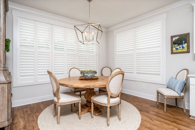 2744 Morrow Ln, Columbia, TN 38401