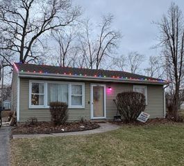 726-1 Imperial Road, Valparaiso, IN 46385