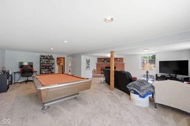 29387 N Duck Creek Avenue, Atlanta, IN 46031