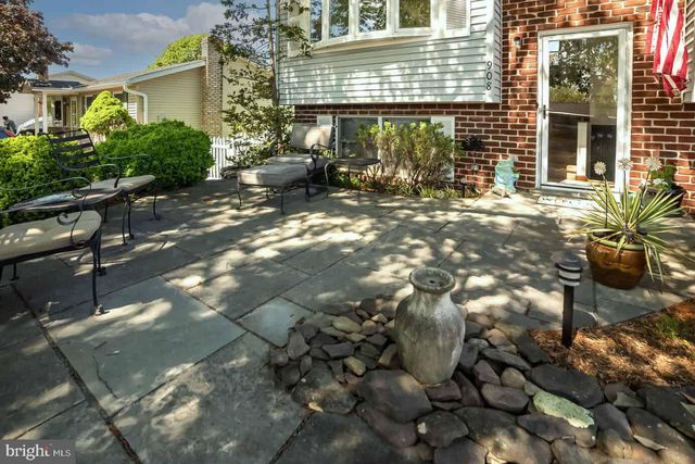 908 HORIZON RD, Mount Airy, MD 21771