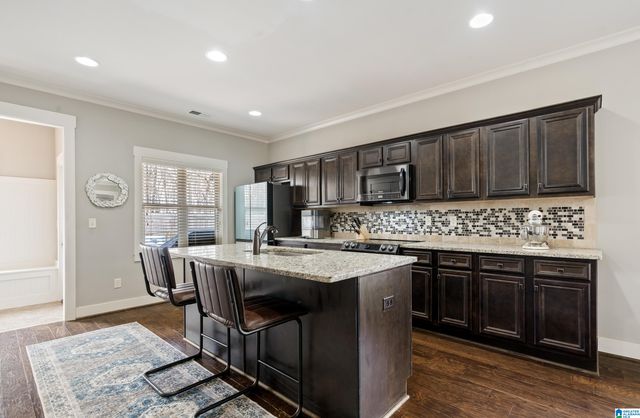 4611 ROSSER FARMS PARKWAY, Bessemer, AL 35022