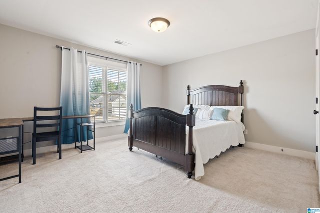 4611 ROSSER FARMS PARKWAY, Bessemer, AL 35022