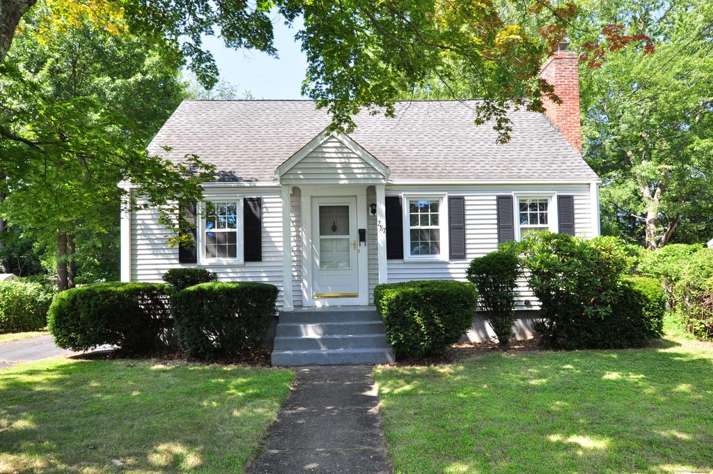 287 Deerfield Road, Windsor, CT 06095