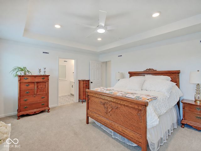 64 Sterling Place, New Whiteland, IN 46184