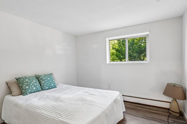 64 Main St 21B, Stoneham, MA 02180