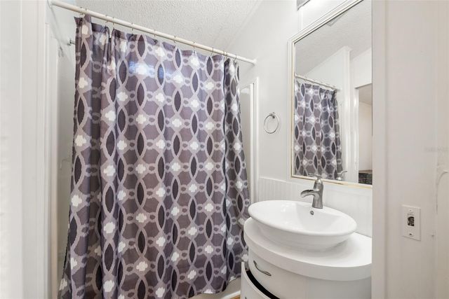 25723 BAREVA ROAD, Weeki Wachee, FL 34614